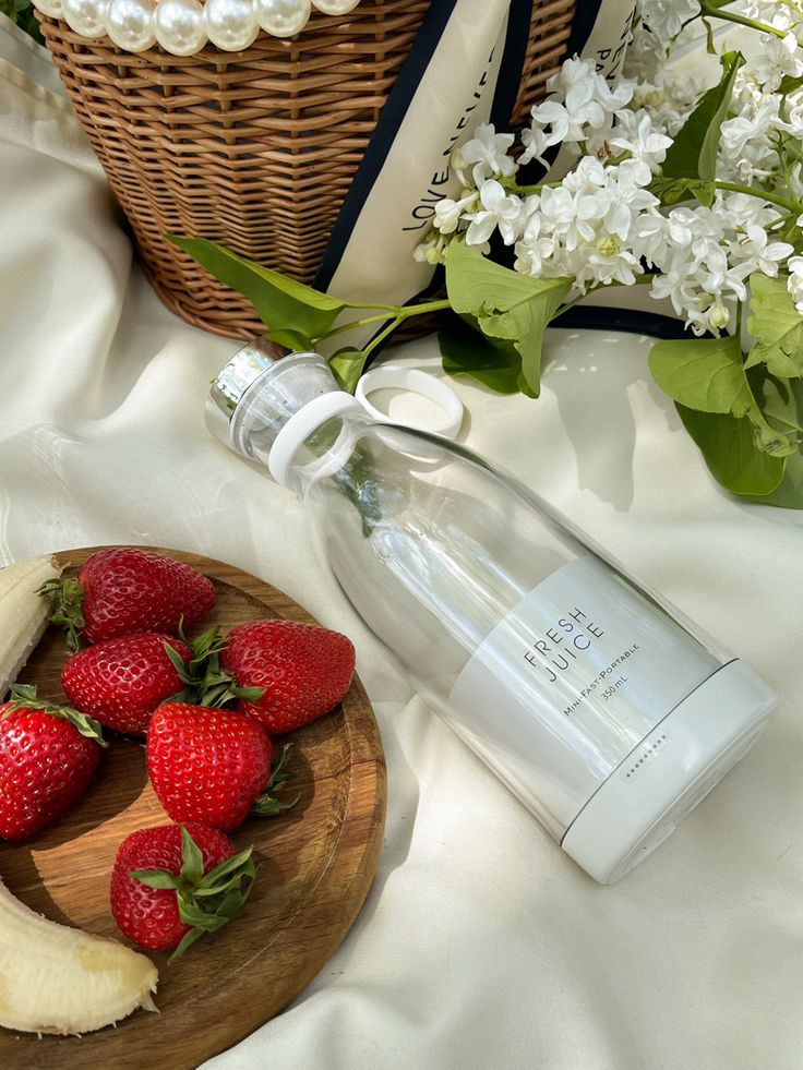 Portable juicer blender